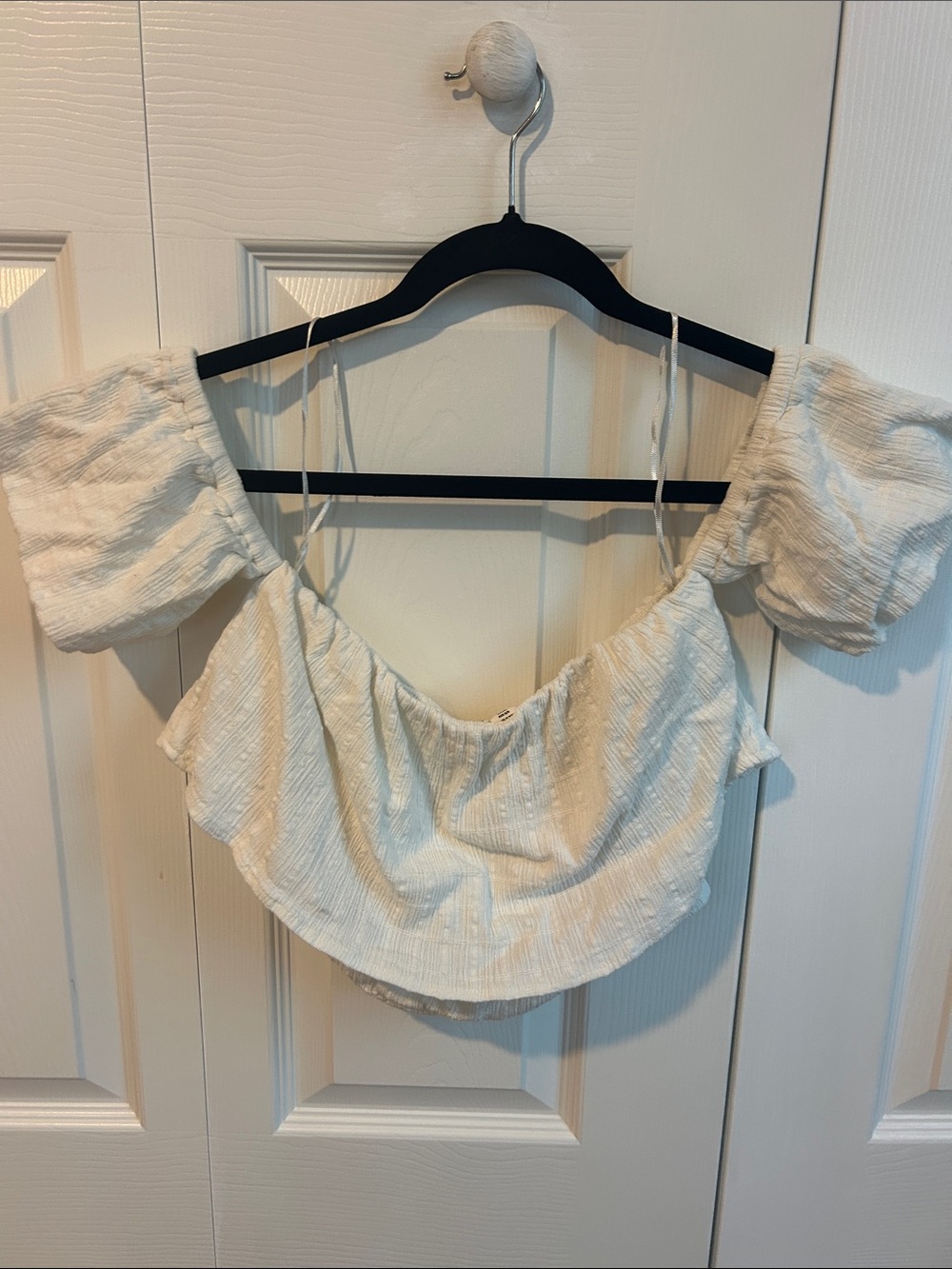 Roxy White Off-Shoulder Ruffle Crop Top